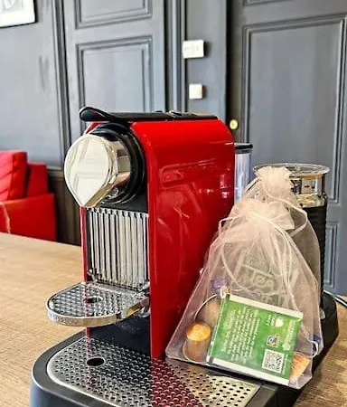 Place Carnot Yourhosthelper Appartement Lyon